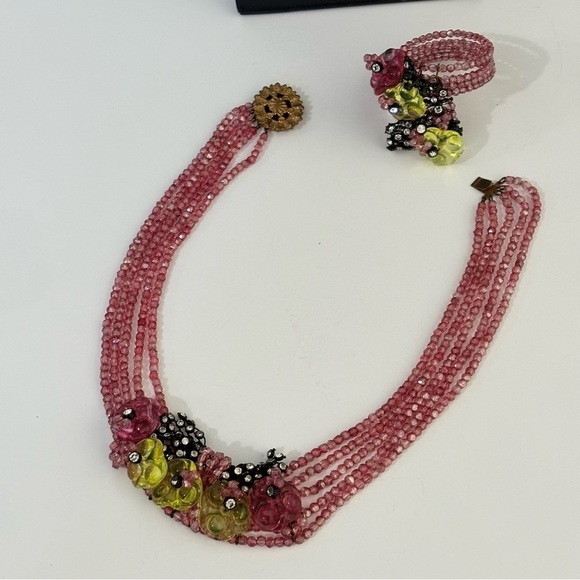 Vintage pink glass crystal, rhinestone lace memory wire unique design - Picture 8 of 10